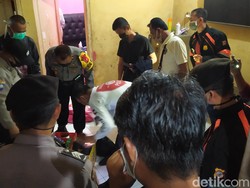 Nekat Beroperasi Saat PSBB-Ramadhan, Karaoke di Cianjur Digeruduk Polisi