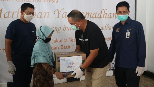 Bantuan Sembako Untuk Masyarakat Terdampak COVID-19