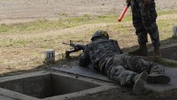 Aksi Son Heung-min saat menembak! (South Korean Marine Corps via Ge/Handout)