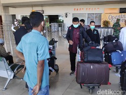 43 Mahasiswa WNI dari Arab Tiba di Sulsel, 1 Orang Dirawat di Wisma Atlet