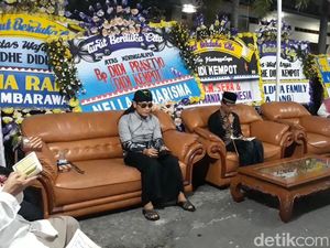Gus Miftah Hadiri Tahlilan 7 Hari Meninggalnya Didi Kempot di Solo