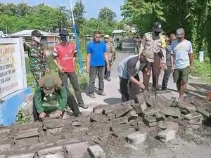 Aksi Warga Malang Tutup Jalan dengan Ditembok Tak Berlangsung Lama Aksi Warga Malang Tutup Jalan dengan Ditembok Tak Berlangsung Lama