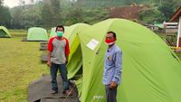 Foto: Deretan Tenda Karantina Pemudik di Karanganyar