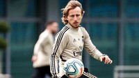 Para pemain Real Madrid sudah dites Corona dan semua dinyatakan negatif. Oleh sebab itu, mereka kembali bisa berlatih di komplek latihan lagi (Instagram/Real Madrid)