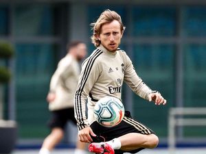 Pemain Real Madrid Latihan Lagi, Ada Eden Hazard