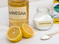 Kesaktian Baking Soda dan Cuka, Bisa Atasi Saluran Tersumbat-Bau Toilet