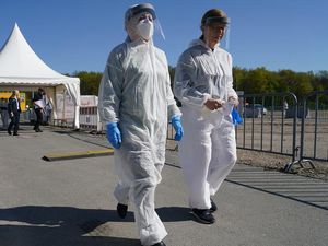 Ratusan Orang di Ghana Disebut Tertular Corona dari Seorang Pekerja Pabrik