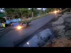 Viral Pengendara Motor Tabrak Portal Jalan di Probolinggo, Ini Faktanya