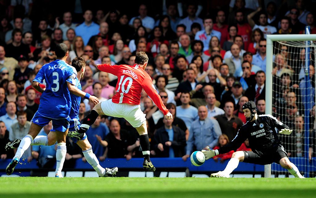 Wayne Rooney dan Petr Cech