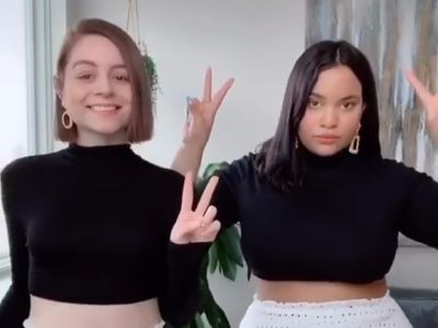 Duo Sahabat Viral Buktikan Wanita Itu Cantik dengan Bentuk Tubuh Apapun