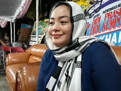 Kisah Asmara Didi Kempot dan Yan Vellia yang Berawal dari Panggung