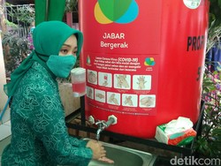 Atalia Kamil Sebut Gerakan Nasi Bungkus Tekan Angka Kejahatan