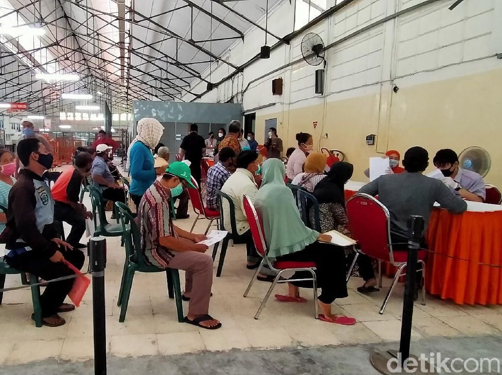 Total 65.908 Warga Surabaya Terima BLT Dampak Corona Total 65.908 Warga Surabaya Terima BLT Dampak Corona