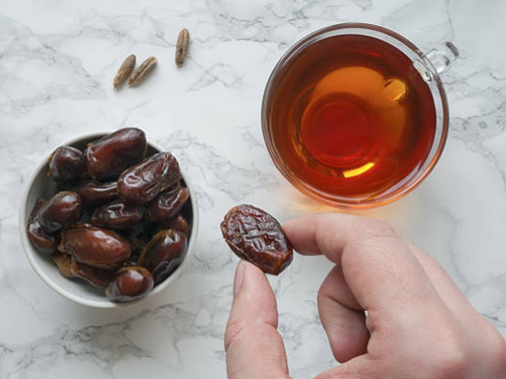 Puasa Tarwiyah Besok, Ini Menu Sahur agar Kuat Puasa Seharian Puasa Tarwiyah Besok, Ini Menu Sahur agar Kuat Puasa Seharian
