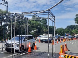 PSBB Surabaya Jilid 2, Pelanggar Didominasi Kendaraan Roda Empat