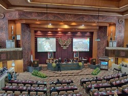 Bansos Tak Tepat Sasaran, DPRD Jatim Usul Bentuk Tim Pengawas Bantuan COVID-19