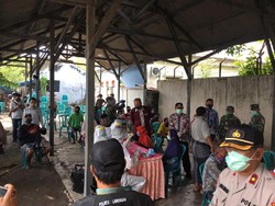 Pasar-pasar di Lamongan Jadi Sasaran Rapid Test Gugus COVID-19