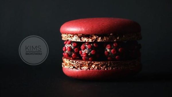 10 Macaron Unik, Desainnya Bunga hingga Virus Corona!