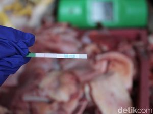 Petugas Sidak ke Pasar Cegah Peredaran Daging Babi yang Disulap Jadi Sapi