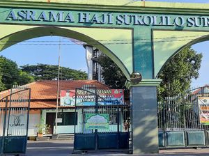 Sempat Zero, Asrama Haji Surabaya Kini Isolasi 14 Pasien COVID-19 Sempat Zero, Asrama Haji Surabaya Kini Isolasi 14 Pasien COVID-19