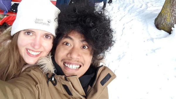 Momen Mesra Pria Lombok yang Dituduh Pakai Pelet Demi Nikahi Bule Jerman