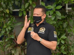 Ketua MPR Ingatkan Distribusi Bansos Harus Jauh dari Nuansa Politik