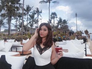 5 Tumbuhan Mematikan hingga Kulineran Cindy Caroline 5 Tumbuhan Mematikan hingga Kulineran Cindy Caroline