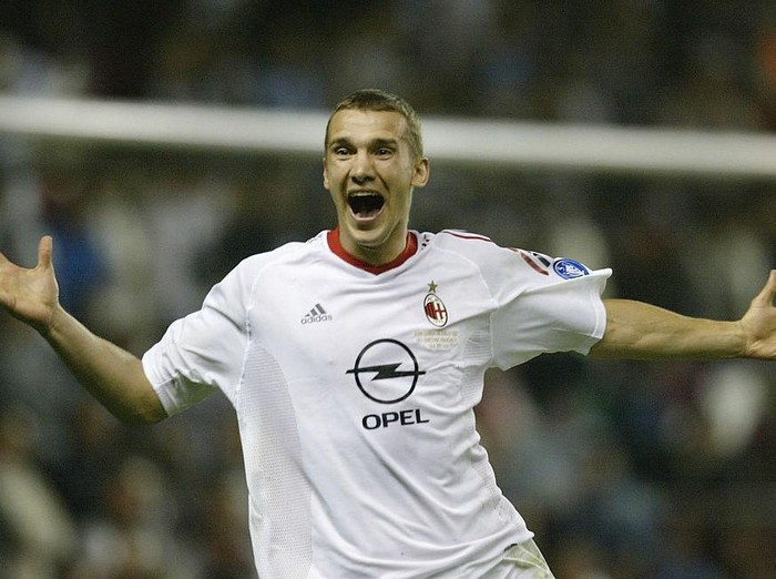 MANCHESTER, ENGLAND - MAY 28:  Andriy Shevchenko of Milan celebrates scoring the winning goal during the UEFA Champions League Final match between Juventus FC and AC Milan at Old Trafford in Manchester, England.on May 28, 2003  (Photo by Alex Livesey/Getty Images)