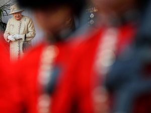 Gagahnya Pasukan Pengawal Ratu Inggris