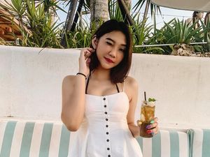 Cindy Caroline Pamer Tubuh Seksi, Netizen Ingatkan soal Hijrah Cindy Caroline Pamer Tubuh Seksi, Netizen Ingatkan soal Hijrah