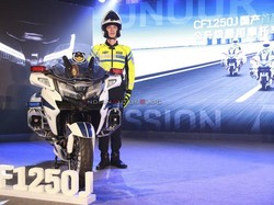 Akhirnya China Punya Moge 1.200cc, Langsung Dipakai Jadi Motor Patwal