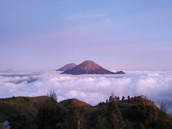 5 Rekomendasi Gunung Terindah di Jawa Tengah