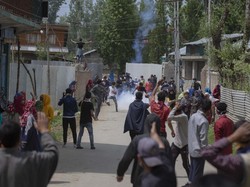 Pertempuran Sengit Pecah di Kashmir