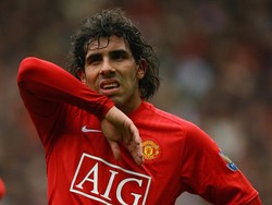 Kisah Gary Neville Dikecewakan Carlos Tevez