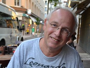 Kronologi Kebohongan Berantai Penulis Prancis soal Pembunuhan Imajiner Istrinya