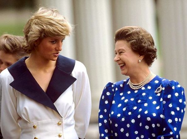 Putri Diana dan Ratu Elizabeth II