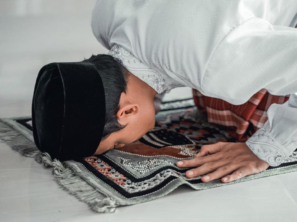 Tata Cara Itikaf Ramadhan dan Rukunnya