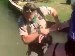 Bar-bar! Diimbau Buat #JagaJarak Malah Dorong Ranger ke Danau