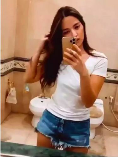 Unggahan Nia Ramadhani