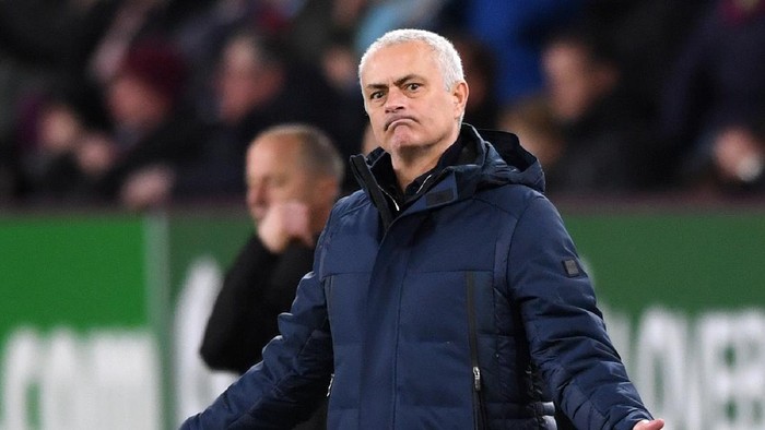 BURNLEY, ENGLAND - MARCH 07: Jose Mourinho, Manager of Tottenham Hotspur reacts during the Premier League match between Burnley FC and Tottenham Hotspur at Turf Moor on March 07, 2020 in Burnley, United Kingdom. (Photo by Stu Forster/Getty Images)