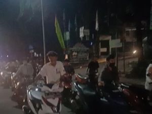 Hendak Trek-trekan Jelang Sahur, 29 ABG di Pondok Aren Dihukum Tuntun Motor