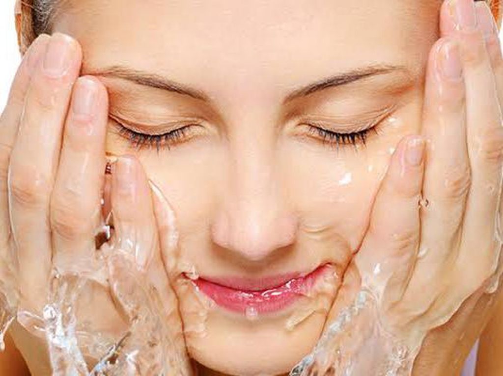 Skincare Alami, Air Cucian Beras yang Bisa Bikin Wajah Putih Cerah