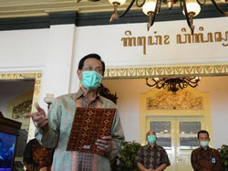 Salurkan Bansos ke 169.383 KK, Pemda DIY Kucurkan Rp 203 M