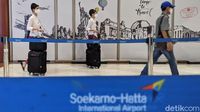 Melihat Kesibukan Pramugari Bandara Soetta saat Pandemi Corona