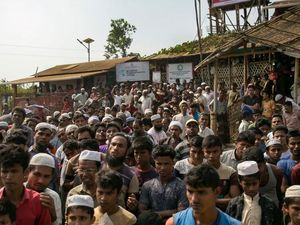 Ribuan Orang Mungkin Meninggal Setelah 2 Pengungsi Rohingya Positif Corona