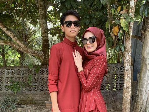 Ibu awet muda