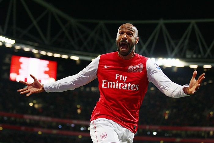 LONDON, ENGLAND - JANUARY 09:  Thierry Henry of Arsenal celebrates scoring during the FA Cup Third Round match between Arsenal and Leeds United at the Emirates Stadium on January 9, 2012 in London, England.  (Photo by Clive Mason/Getty Images)