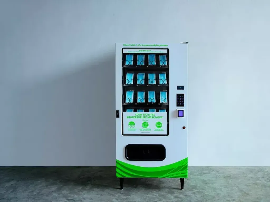 Razer Sebar Masker Gratis Lewat Vending Machine