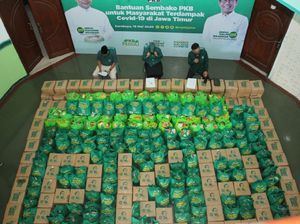 PKB Jatim Beri Bantuan 287.500 Paket Sembako ke Warga Terdampak COVID-19