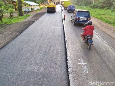 Perbaikan Jalan Lintas Timur Sumatera